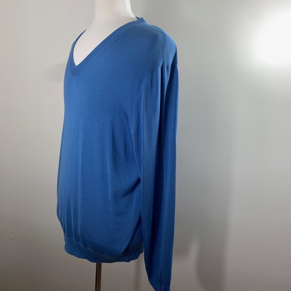 Brooks Brothers Silk Blend V-Neck Sweater - Picture 2 of 7